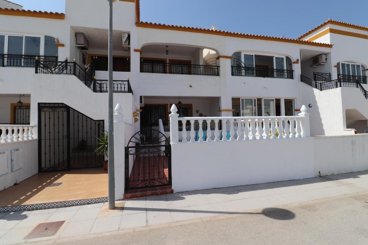 Vistabella Golf Flat With Access To Pool And Parking Villa Orihuela Bagian luar foto